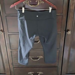 Lululemon capris